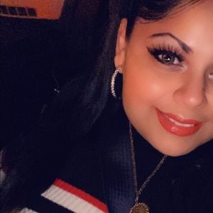 Meet your Posher, Felix